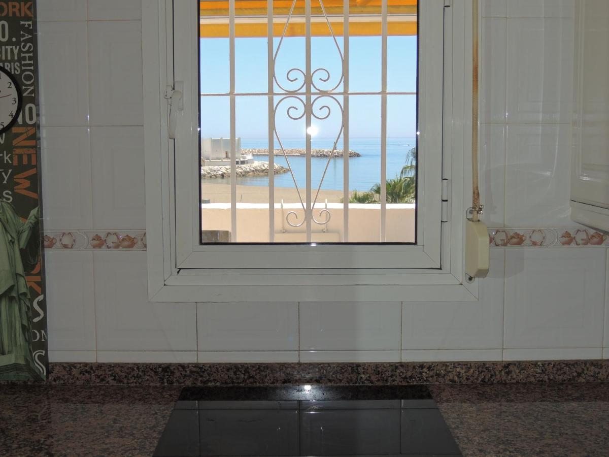Ole Playa 5A Beach Front - A Pie De Playa, Sea Views - Vistas Al Mar, Puerto Marina เบนัลมาเดนา ภายนอก รูปภาพ